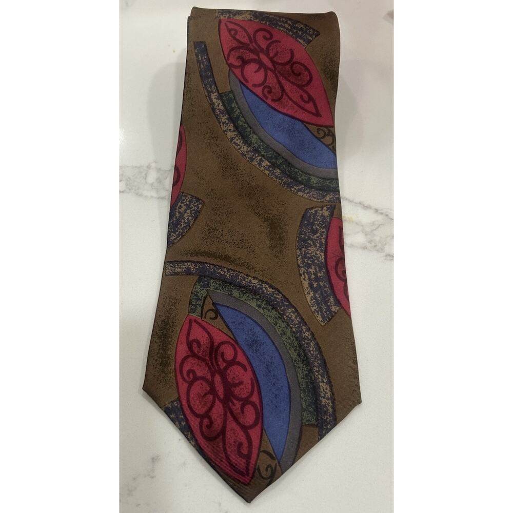Vtg Izod men's silk tie Brown Abstract Art Print 3.75” Necktie made‎ in USA NWT